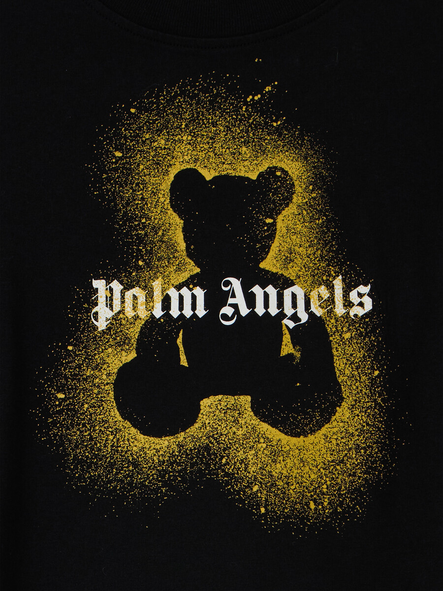 spray bear graphic t-shirt