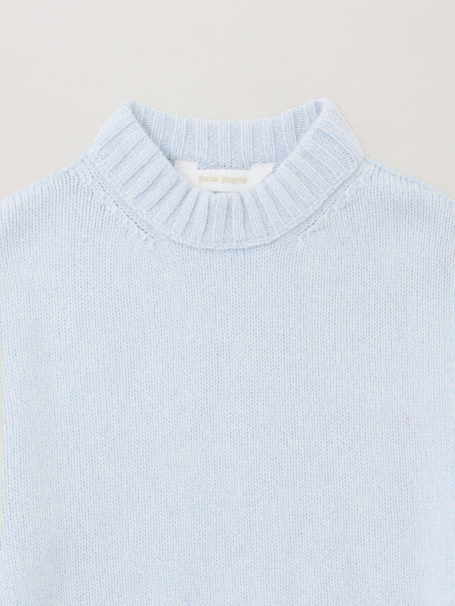 curved logo sweater