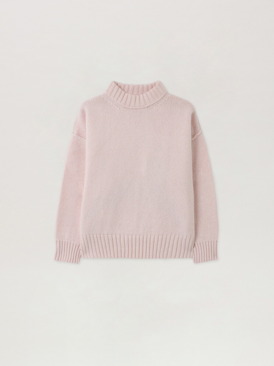 curved logo sweater