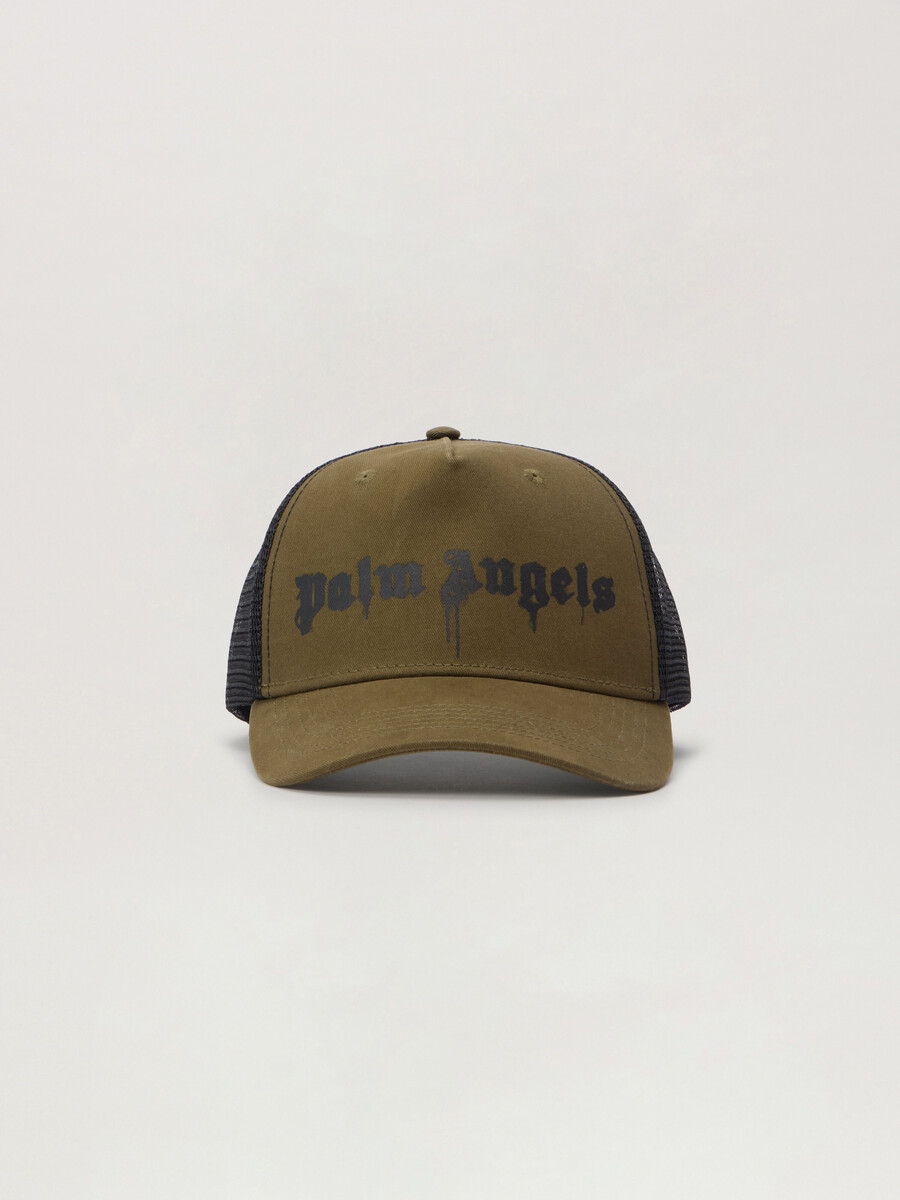 spray logo trucker cap