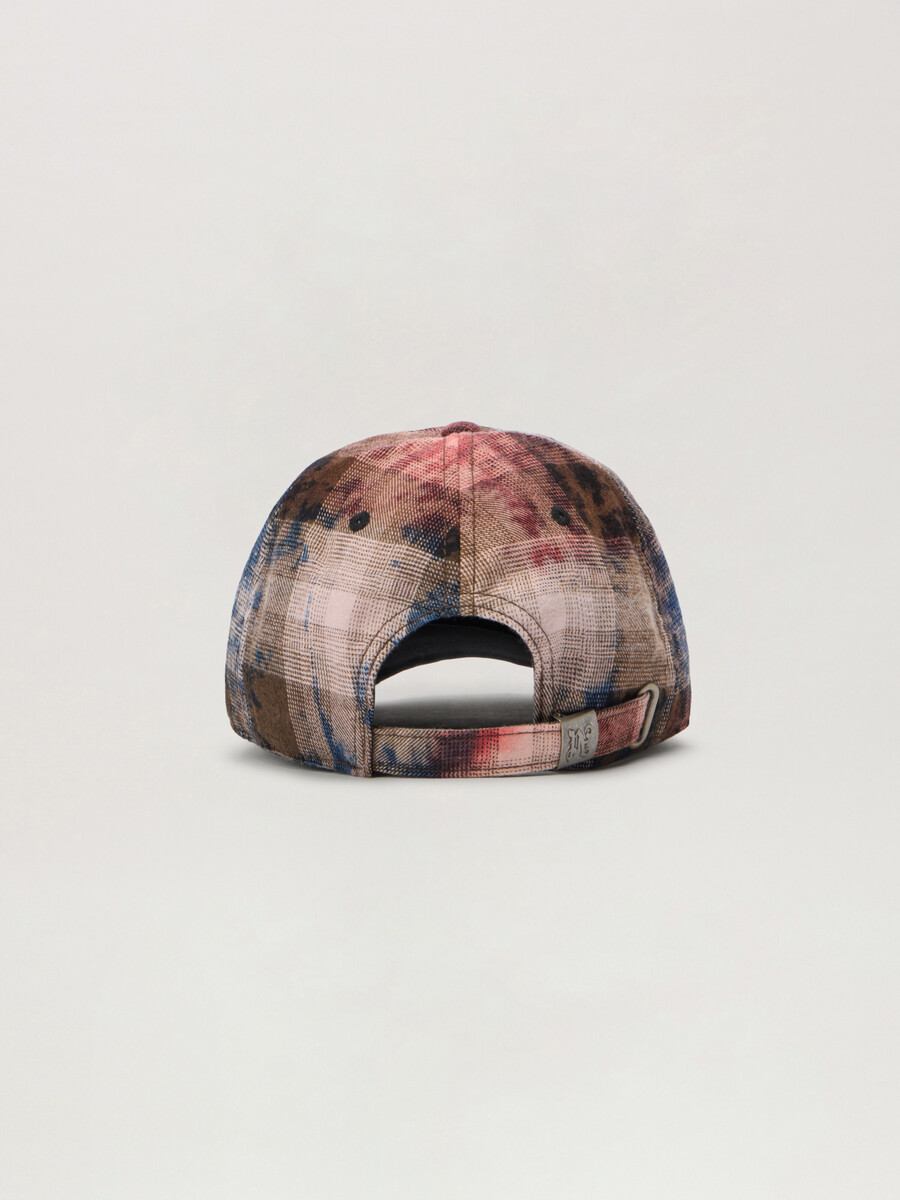 curved logo check cap