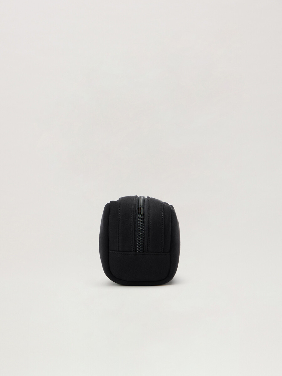 classic logo pouch