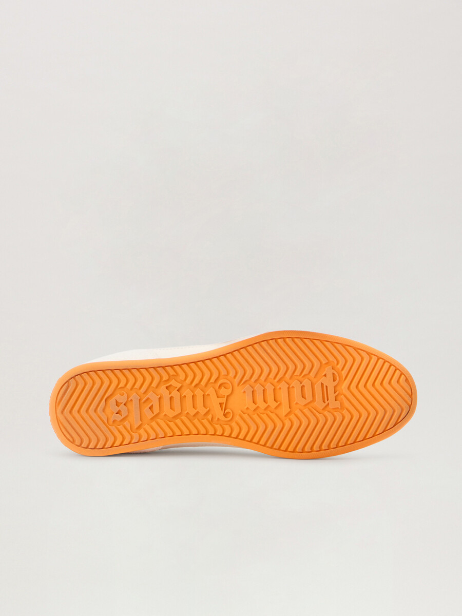 pa 5 sneakers