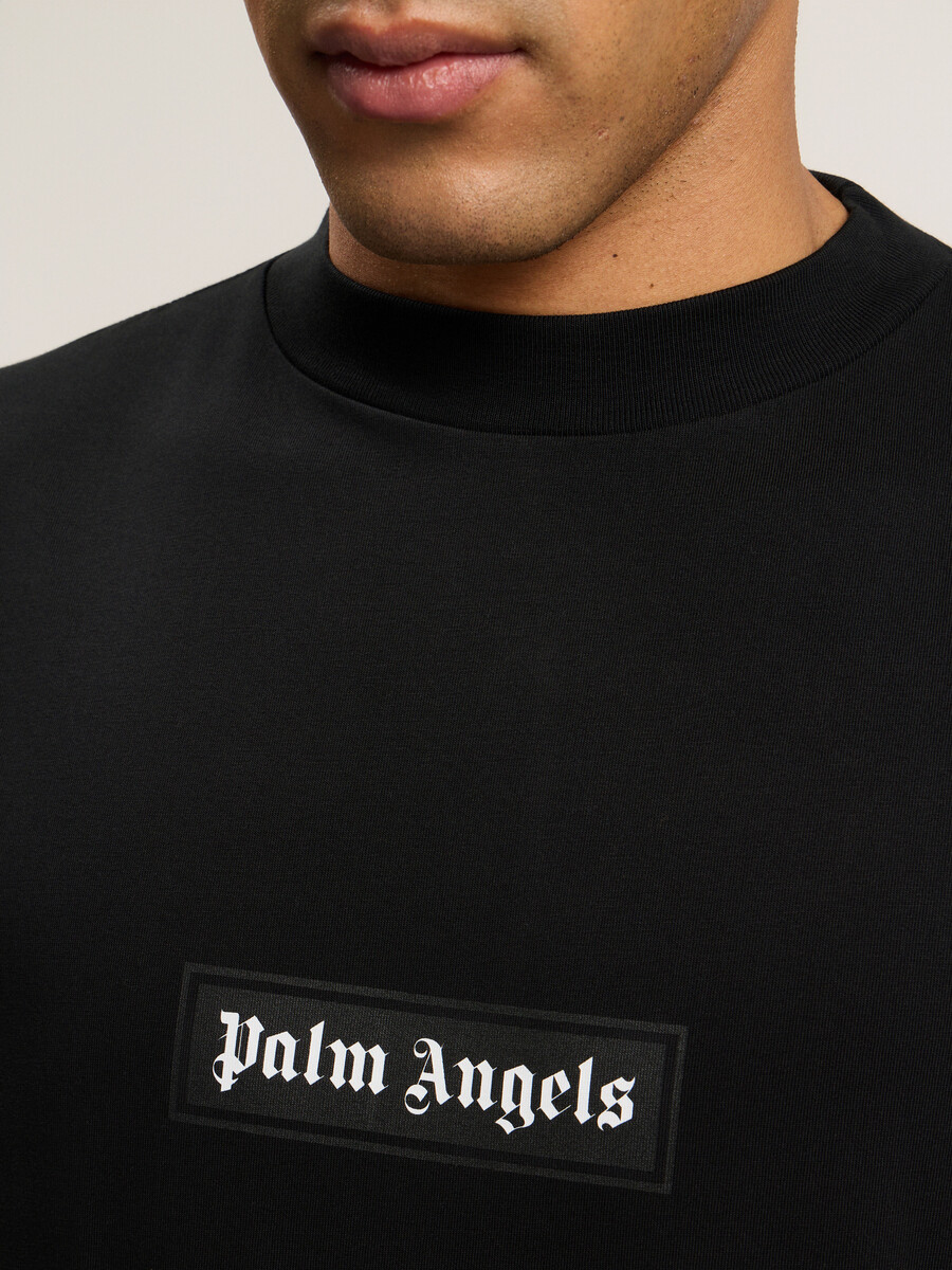 box logo t-shirt